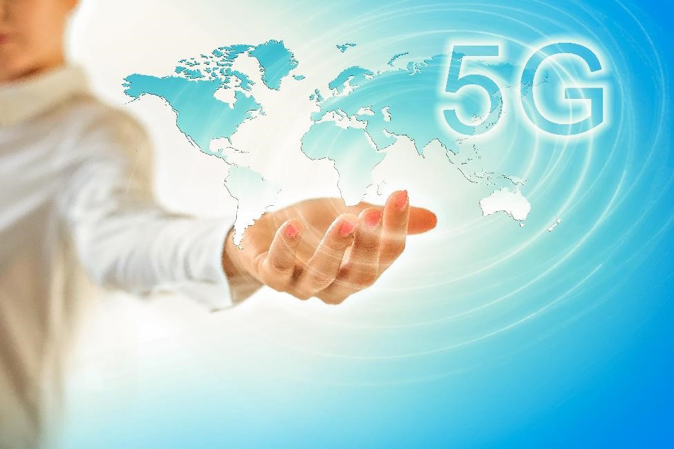 Globalne wdrożenia 5G – reszta świata goni Amerykę